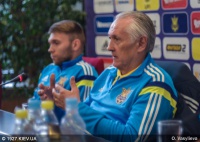 Контракт Фоменка: продовжити не можна відставити