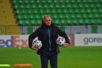 Головний тренер Молдови: «Від прізвищ українців голова може піти обертом»