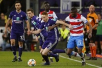 Скасований гол, VAR і арбітр, що загубив лінзу - непересічний випадок в чемпіонаті Бельгії 