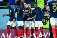 Франція вийшла у чвертьфінал ЧС-2022, впевнено здолавши Польщу: історичний рекорд Жиру і феєрія Мбаппе