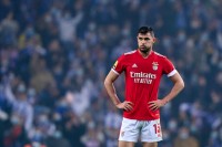 Яремчук зробив 9+6 у дебютному сезоні за «Бенфіку», але потрапив до збірної розчарувань. Так він добрий чи ні?