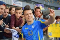 Євген Коноплянка: «Поїхав би у Китай лише для того, щоб підняти «Дніпро»