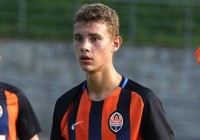 Ще один «тимощук». Вихованець «Шахтаря», який представляв Україну, грає на росії