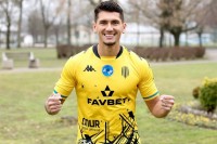 ​«Рух» підписав легіонера «Карпат»