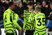 Не Мудрика та Зінченка. Які футболки «Челсі» та «Арсенала» популярні у фанів