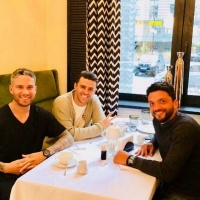 Динамівці: життя за межами поля