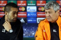 Источник: провести переговоры между «Динамо» и Алексом Тейшейрой - идея Луческу