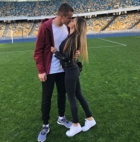 Динамівці: життя за межами поля