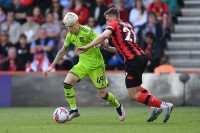 94% точних передач. Названо оцінку Забарного за матч «Борнмута» проти «МЮ»