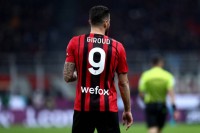 ​Жиру отримав серйозне розсічення ноги в матчі «Наполі» — «Мілан»