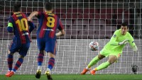 Месси вышлет пиво Пятову, Шовковскому, Нещерету и остальным вратарям, пропустившим от него