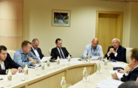 «Шахтарю» і «Дніпру» дозволили зіграти на НТК ім. В. Баннікова