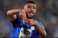 «Зоря» підписала нового Шахаба. В УПЛ з'явився другий іранський форвард