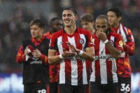 Лідер «Брентфорда» привітав Ярмолюка з дебютом в АПЛ: «Важка праця завжди винагороджується»