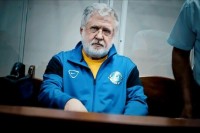 Суд продовжив арешт Коломойського, але знизив суму застави