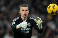 Названий клуб, який був близьким до трансферу Луніна, поки не з'явився «Реал»