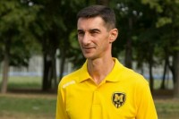 «Зоря» зазнала труднощів з призначенням нового тренера – відомо, коли луганці оголосять наступника Лалатовіча