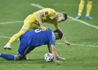 Бурбас: «Сборная Украины в поисках оптимальной формации и не может нащупать свою игру»