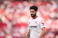 Іско стоїть перед непростим вибором