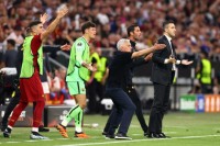 «Ти чортова ганьба!» Моуріньо наїхав на суддю фіналу Ліги Європи