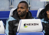 Безглуздий автогол Даррена Бента допоміг «Лестеру» врятуватися від поразки