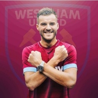 ​Ярмоленко — про жест схрещування рук у вигляді молотків