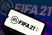 Визначились топ-10 найкращих футболістів у відеогрі FIFA 21