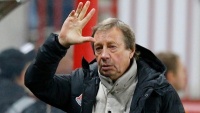 «Локомотив» обязан продлить контракт с Юрием Семиным