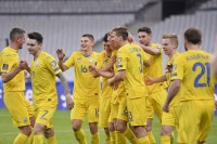 Букмекери: у збірної України зросли шанси фінішувати на 1 місці після нічиєї у Парижі