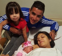 У Дерліса Гонсалеса народилася дочка!