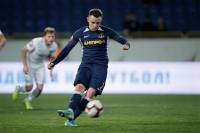 Экс-динамовец и Чичиков покинули СК «Днепр-1»