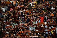 ​Вболівальники «Роми» прийшли на тренування клубу з коробкою моркви