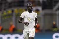 В «Баварії» жартують, що підписали брата-близнюка Мане — футболіста хочуть позбутись