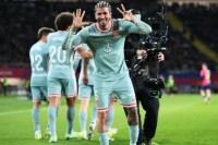 Скинули з трону. «Атлетіко» в компенсований час нокаутував «Барселону»