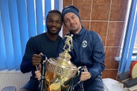 «Надеюсь, ты сохранил банан для меня, мой любимый расист». Одноклубник поздравил Милевского с 35-летием