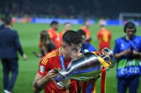 Капітан збірної Іспанії переходить у «Мілан». Клуб активував клаусулу