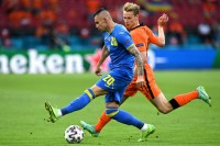 Зубков отримав травму, на поле вийшов Марлос