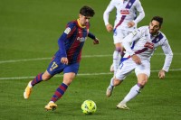 «Барселона» просить понад 18 млн євро за Трінкау. «Валенсія» та «Спортінг» претендують на вінгера