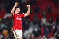 Магуайр - лідер за блокуваннями і 2-й за виграними верховими єдиноборствами в листопаді