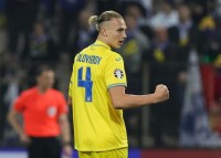 Захисник збірної України повернеться на поле після травми ще у цьому сезоні