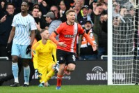 Забивав скрізь. Гравець «Лутона» встановив унікальне досягнення