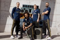 В какой форме играли лучшие клубы мира 50 лет назад