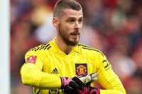 «Барселона» планує підписати легендарного голкіпера, який грав в АПЛ