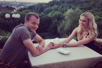 Жена Гусева: «Олег говорит: «Зачем мне английский, я живу с переводчиком»