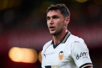 Яремчук пропустив тренування «Валенсії» через грип, участь у матчі з «Кадісом» під питанням