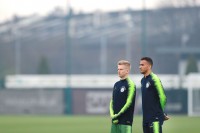 Стало известно, когда клубы АПЛ возобновят тренировки  