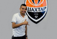 Донецький «Шахтар» відпустить Дентіньо в «Корінтіанс».