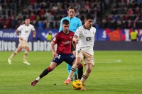 «Валенсія» без Яремчука втримала перемогу над «Осасуною» – пенальті у доданий час, «кажани» за крок від зони єврокубків