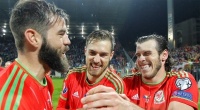 Змінити лад: збірна Уельсу робить революцію в передматчевих фото