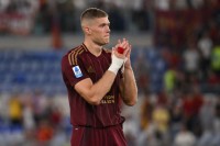 Довбик уже два матчі без голів у «Ромі». Але це звичний старт для форварда у нових командах